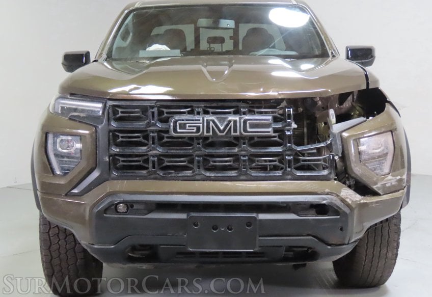 2025 GMC Canyon Elevation - Image 12