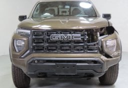 2025 GMC Canyon Elevation - Image 12
