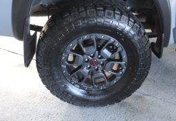 2024 Nissan Frontier  PRO-4X - Image 45
