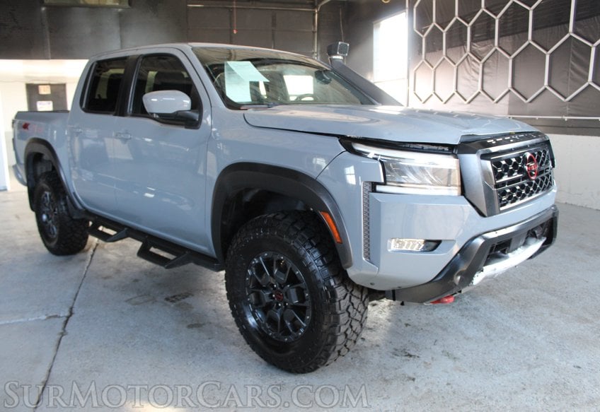 2024 Nissan Frontier  PRO-4X - Image 3