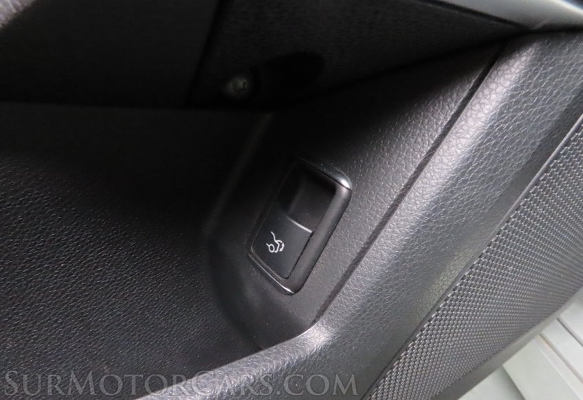 2014 Mercedes-Benz GLK 350W2 - Image 29