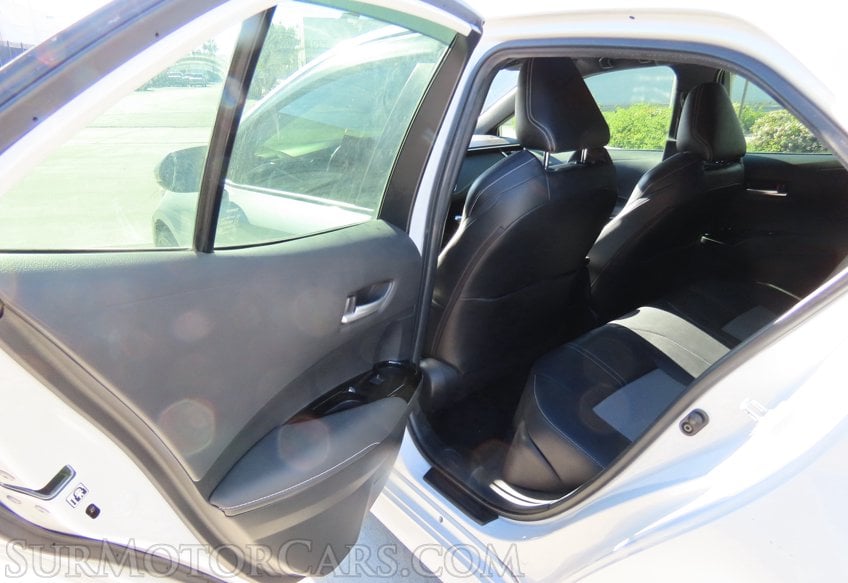 2021 Toyota Corolla Hatchback XSE - Image 40