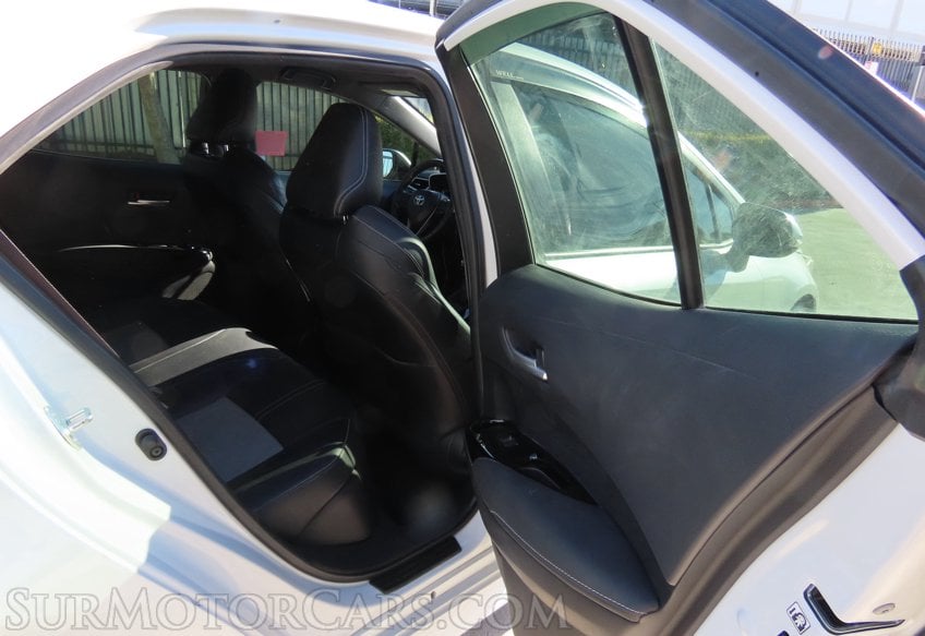 2021 Toyota Corolla Hatchback XSE - Image 48