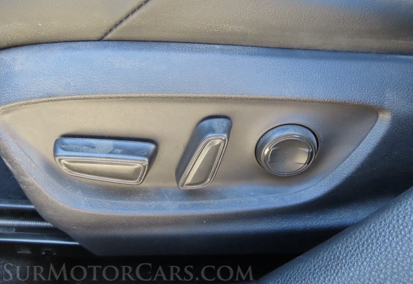 2021 Toyota Corolla Hatchback XSE - Image 28