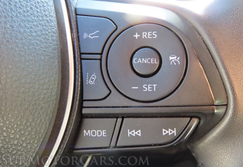 2021 Toyota Corolla Hatchback XSE - Image 23