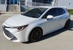 2021 Toyota Corolla Hatchback XSE - Image 2