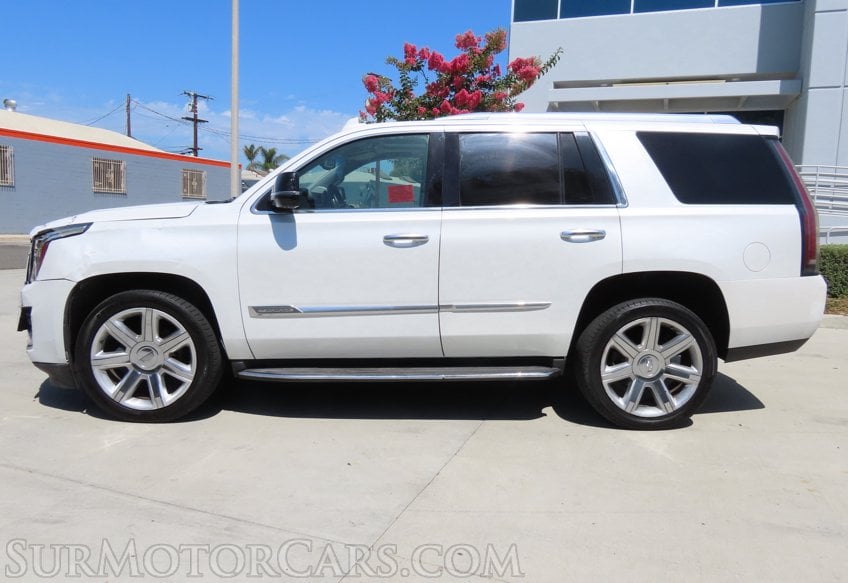 2016 Cadillac Escalade Luxury Collection - Image 6