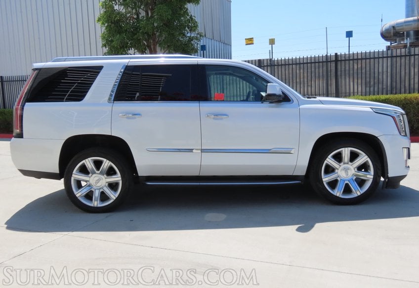 2016 Cadillac Escalade Luxury Collection - Image 7