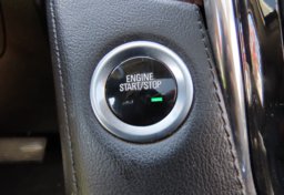2016 Cadillac Escalade Luxury Collection - Image 14