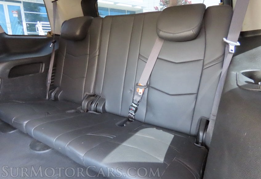2016 Cadillac Escalade Luxury Collection - Image 39