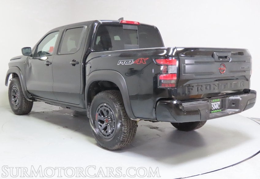 2026 Nissan Frontier PRO-4X - Image 9