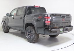 2026 Nissan Frontier PRO-4X - Image 9