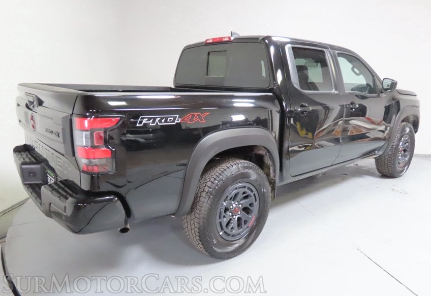 2026 Nissan Frontier PRO-4X - Image 8