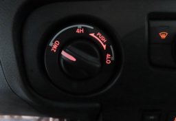 2026 Nissan Frontier PRO-4X - Image 41
