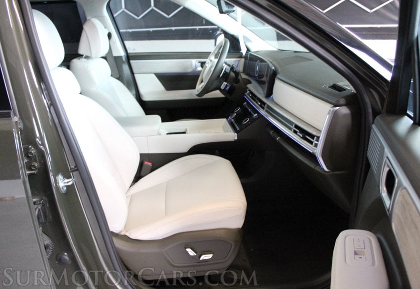 2025 Hyundai SANTA FE - Image 29
