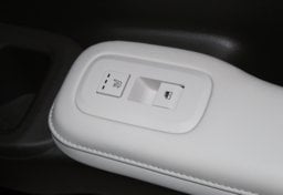 2025 Hyundai SANTA FE - Image 62