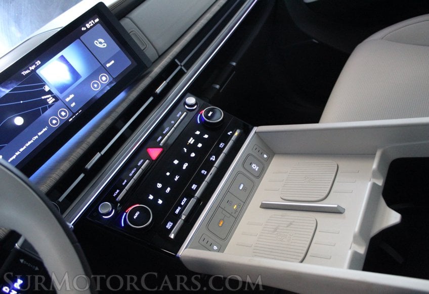 2025 Hyundai SANTA FE - Image 48