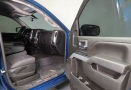 2019 Chevrolet Silverado 1500 LT - Image 27