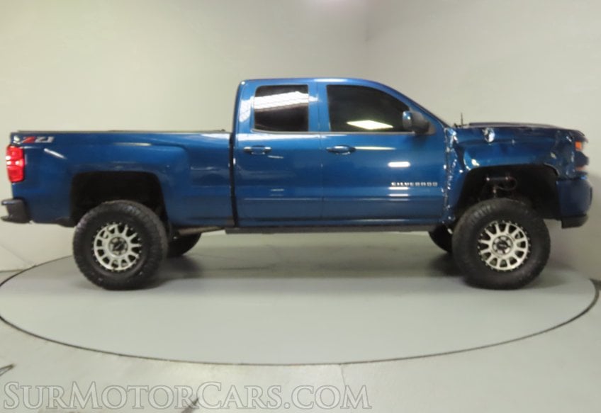 2019 Chevrolet Silverado 1500 LT - Image 12