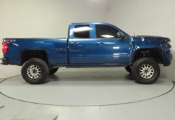 2019 Chevrolet Silverado 1500 LT - Image 12