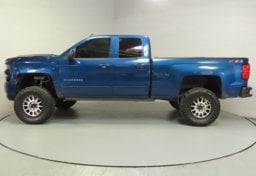 2019 Chevrolet Silverado 1500 LT - Image 11