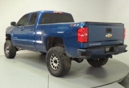 2019 Chevrolet Silverado 1500 LT - Image 7
