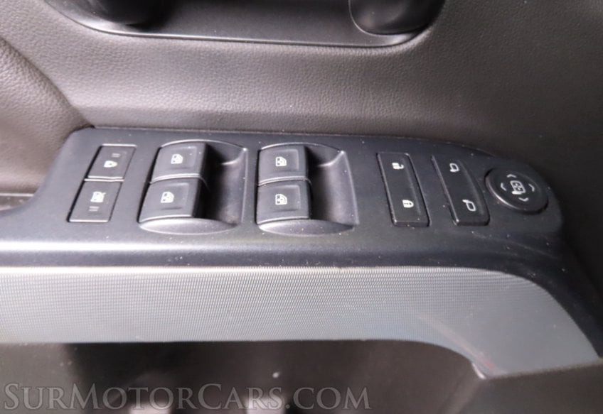 2019 Chevrolet Silverado 1500 LT - Image 34