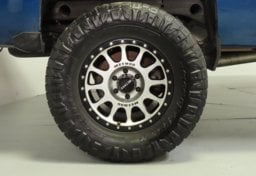 2019 Chevrolet Silverado 1500 LT - Image 21