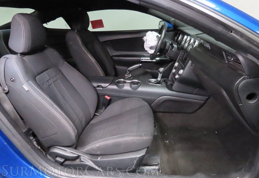 2018 Ford Mustang EcoBoost - Image 15