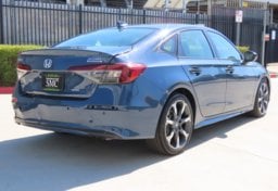 2025 Honda Civic Hybrid Sport Touring - Image 8