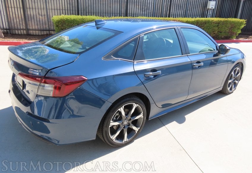2025 Honda Civic Hybrid Sport Touring - Image 10