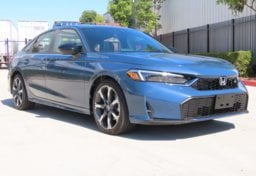 2025 Honda Civic Hybrid Sport Touring - Image 3