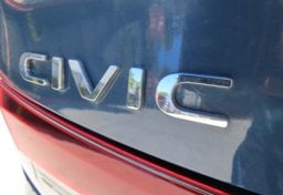 2025 Honda Civic Hybrid Sport Touring - Image 19