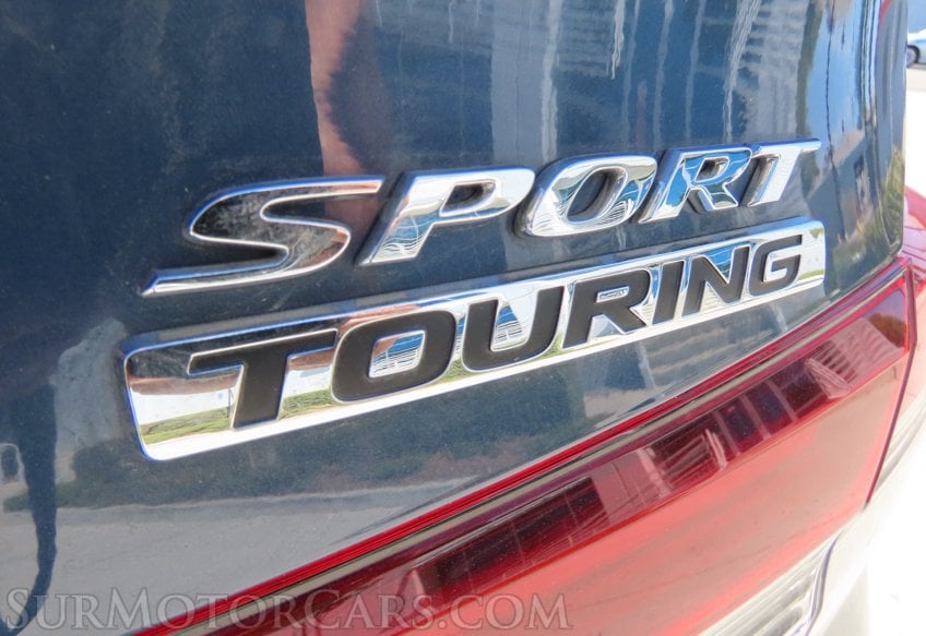 2025 Honda Civic Hybrid Sport Touring - Image 18