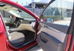 2023 Cadillac XT5 Premium Luxury - Image 40