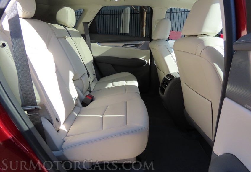 2023 Cadillac XT5 Premium Luxury - Image 46