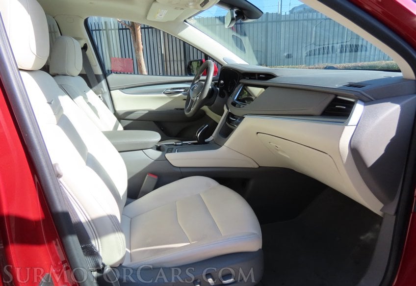 2023 Cadillac XT5 Premium Luxury - Image 41