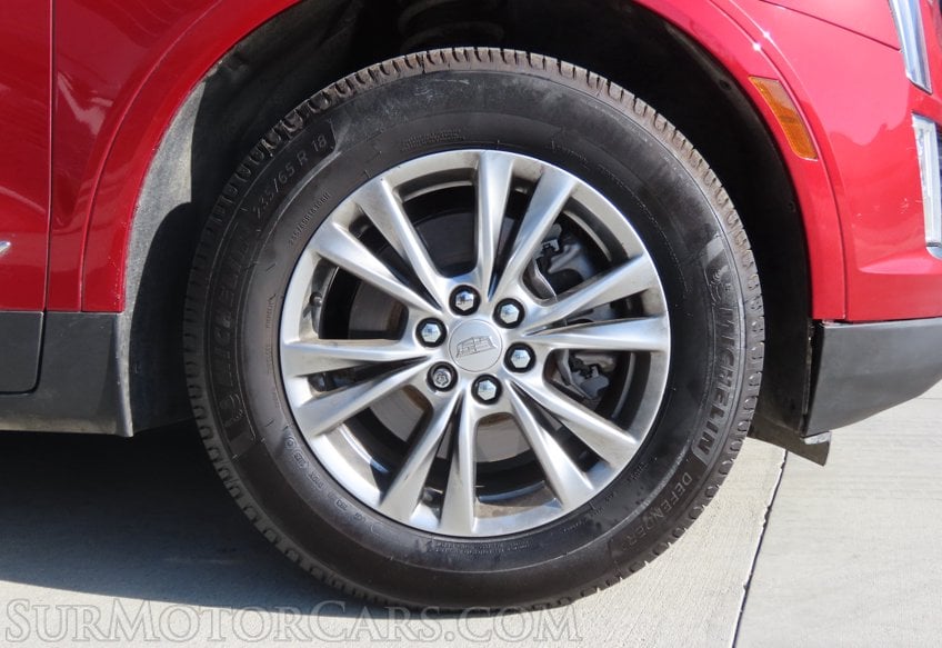 2023 Cadillac XT5 Premium Luxury - Image 17