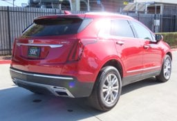 2023 Cadillac XT5 Premium Luxury - Image 10