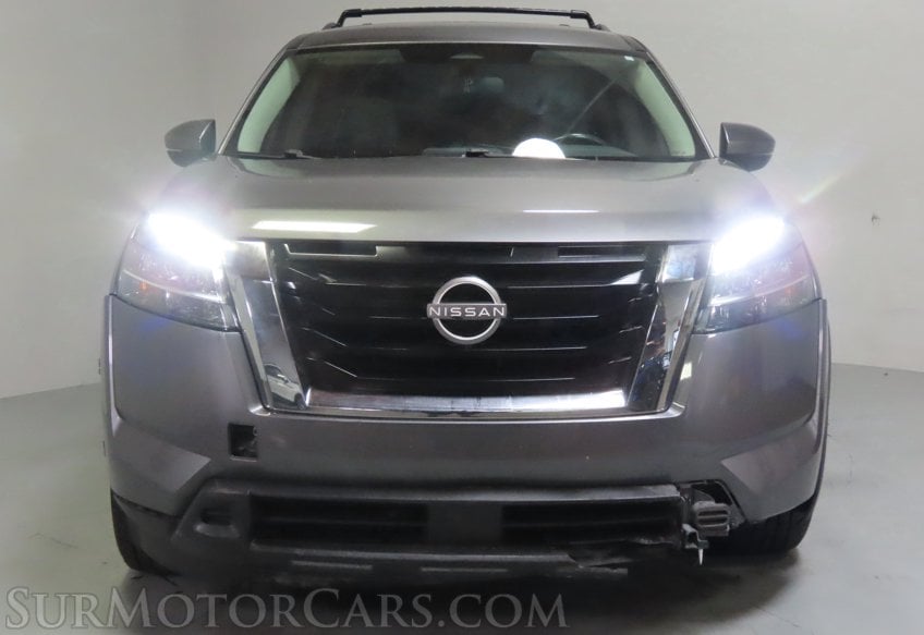 2022 Nissan Pathfinder SV - Image 11