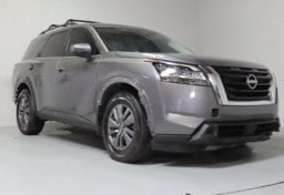 2022 Nissan Pathfinder SV - Image 3