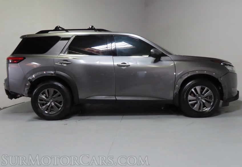 2022 Nissan Pathfinder SV - Image 6