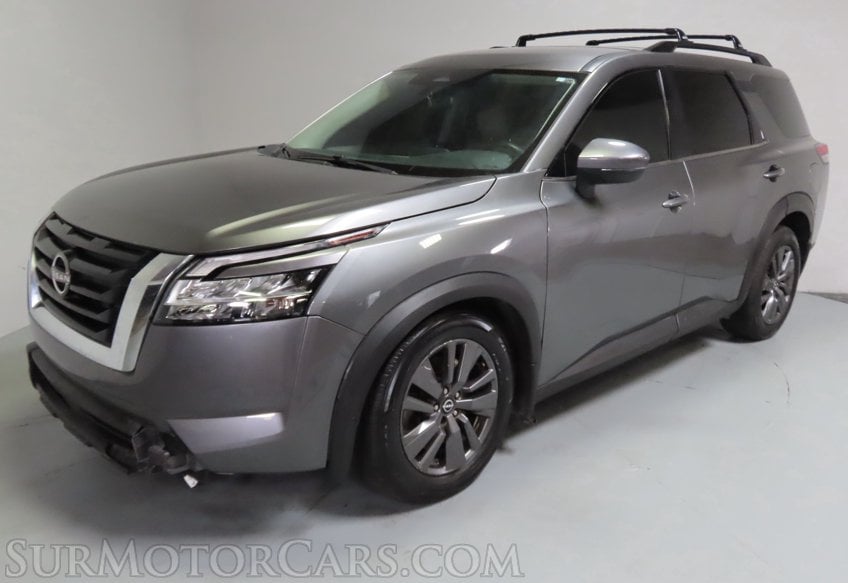 2022 Nissan Pathfinder SV - Image 2