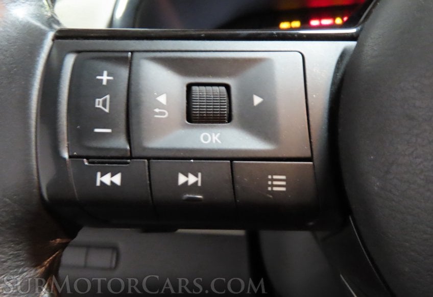 2022 Nissan Pathfinder SV - Image 35