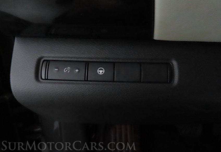 2022 Nissan Pathfinder SV - Image 40