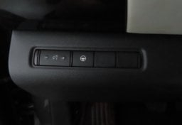 2022 Nissan Pathfinder SV - Image 40