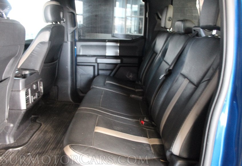 2017 Ford F-150 4x4 XLT - Image 32
