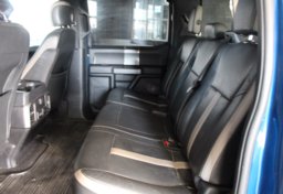 2017 Ford F-150 4x4 XLT - Image 32