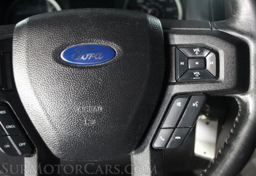 2017 Ford F-150 4x4 XLT - Image 42