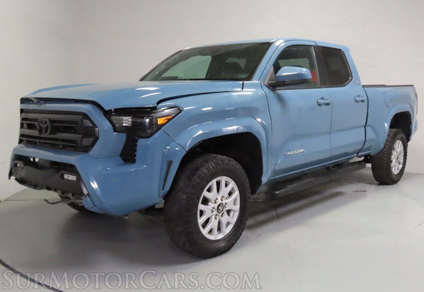 2026 Toyota Tacoma SR5 - Image 3